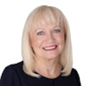 Meet your Posher, Sally